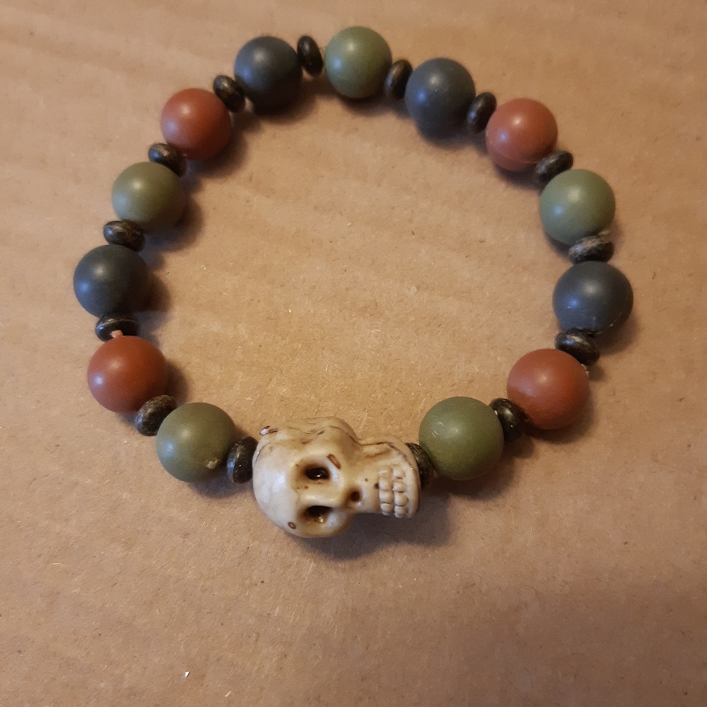 Elastic bracelet